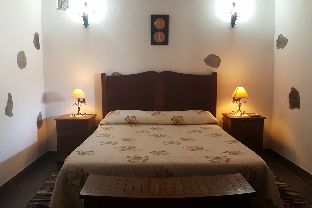 Rural house El Coronel