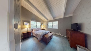 House, Multiple Beds, Mountain View (Silver Spring Chalet) | 4 bedrooms, free WiFi, bed sheets - Silver Spring Chalet - GetAway (Pittsfield)