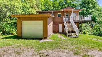 House, Multiple Beds, Mountain View (Silver Spring Chalet) | Exterior