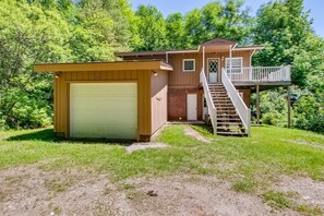 House, Multiple Beds, Mountain View (Silver Spring Chalet) | Exterior