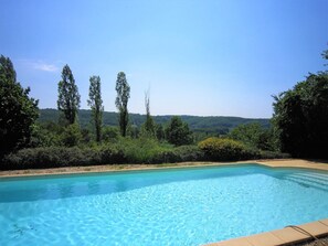 Piscine extérieure