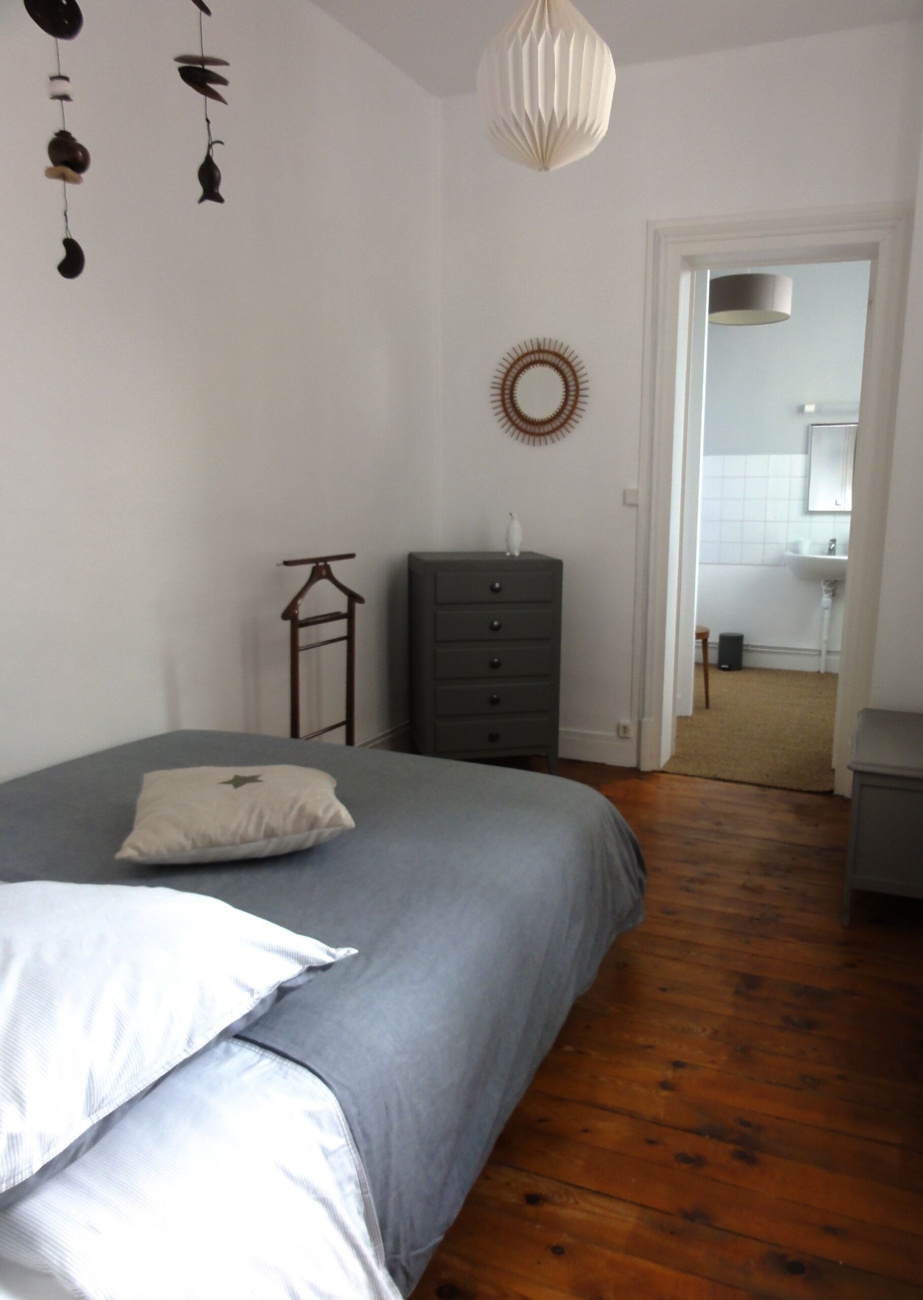 2 bedrooms, iron/ironing board, travel crib, free WiFi
