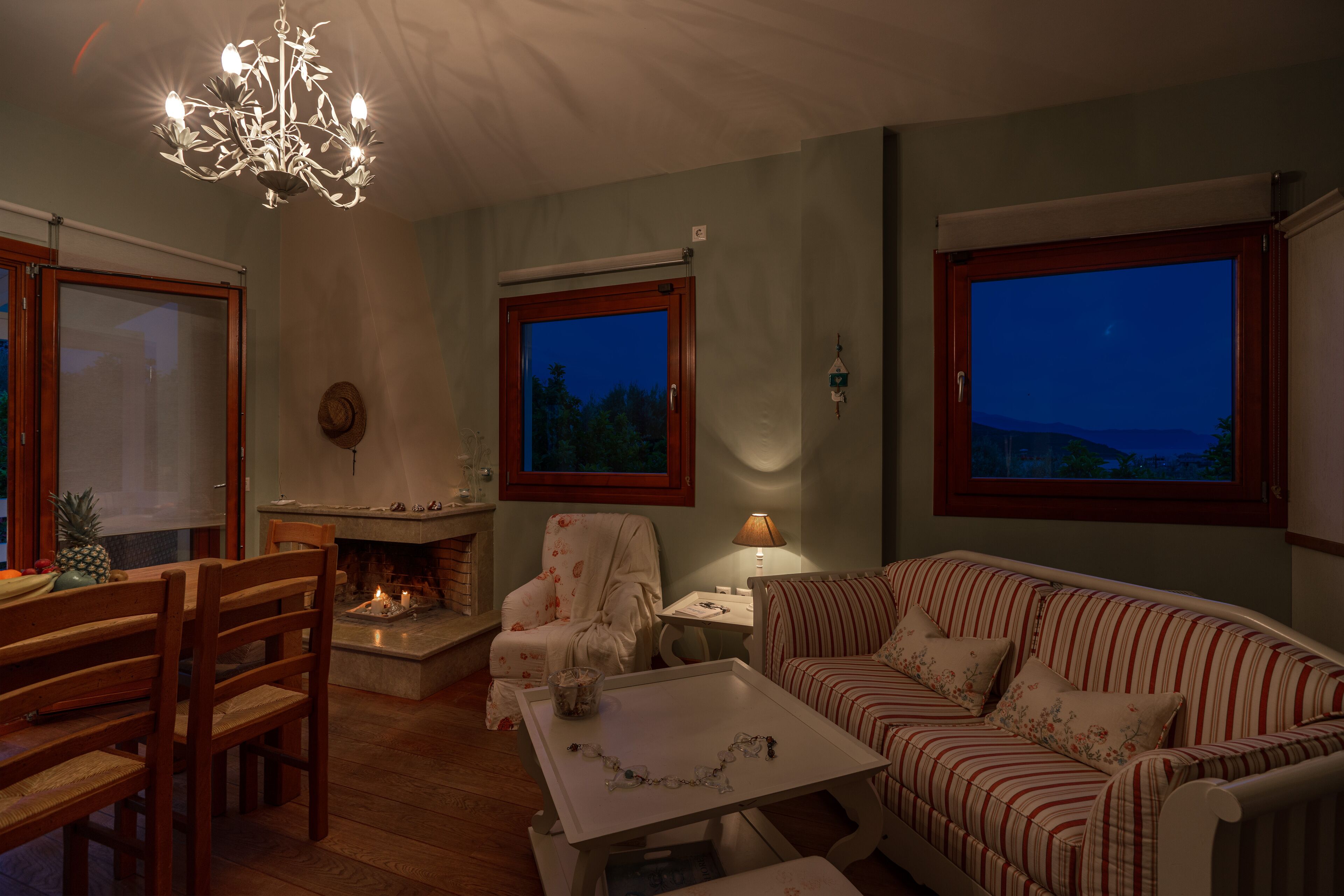 Vila, 5 kamar tidur, kolam renang pribadi, pemandangan laut | Area keluarga | TV layar datar, perapian, konsol video game, dan meja tenis meja