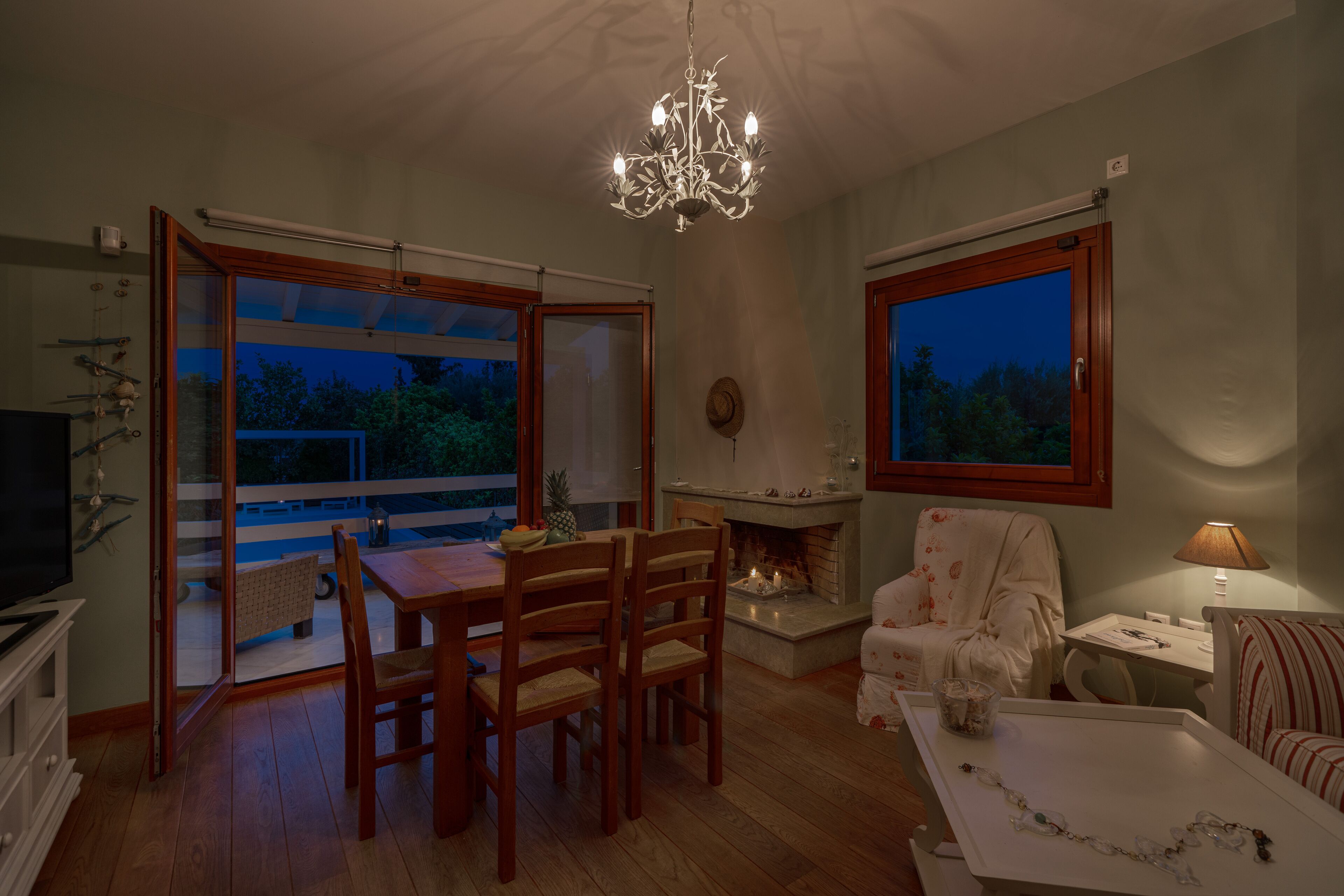 Vila, 5 kamar tidur, kolam renang pribadi, pemandangan laut | Area keluarga | TV layar datar, perapian, konsol video game, dan meja tenis meja