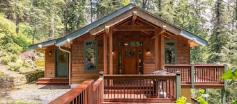 Peace of Mind - Pet Friendly Mountain Home, 2 sided Fireplace 15 minutes to Boone!