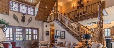 TV, fireplace, table tennis, stereo