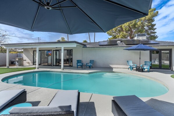 Außenpool, beheizter Pool