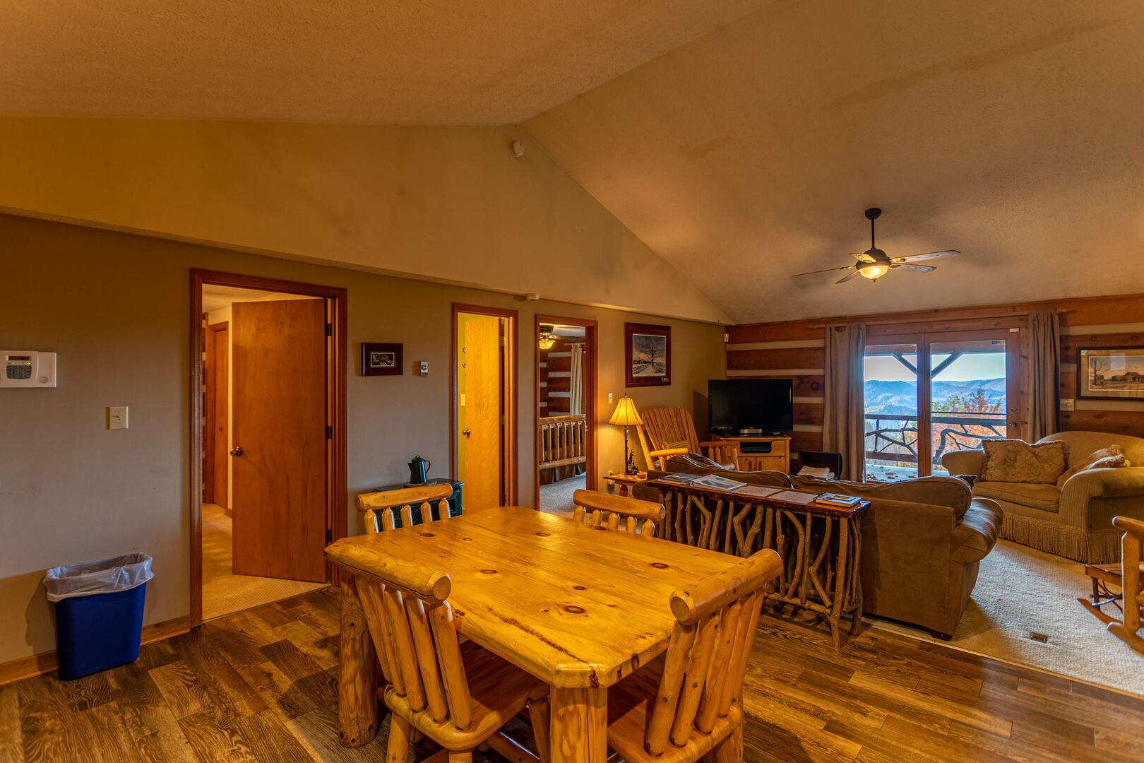 Silverleaf - 30 Mile View, Hot Tub, Close To Asu - Mountain City, TN