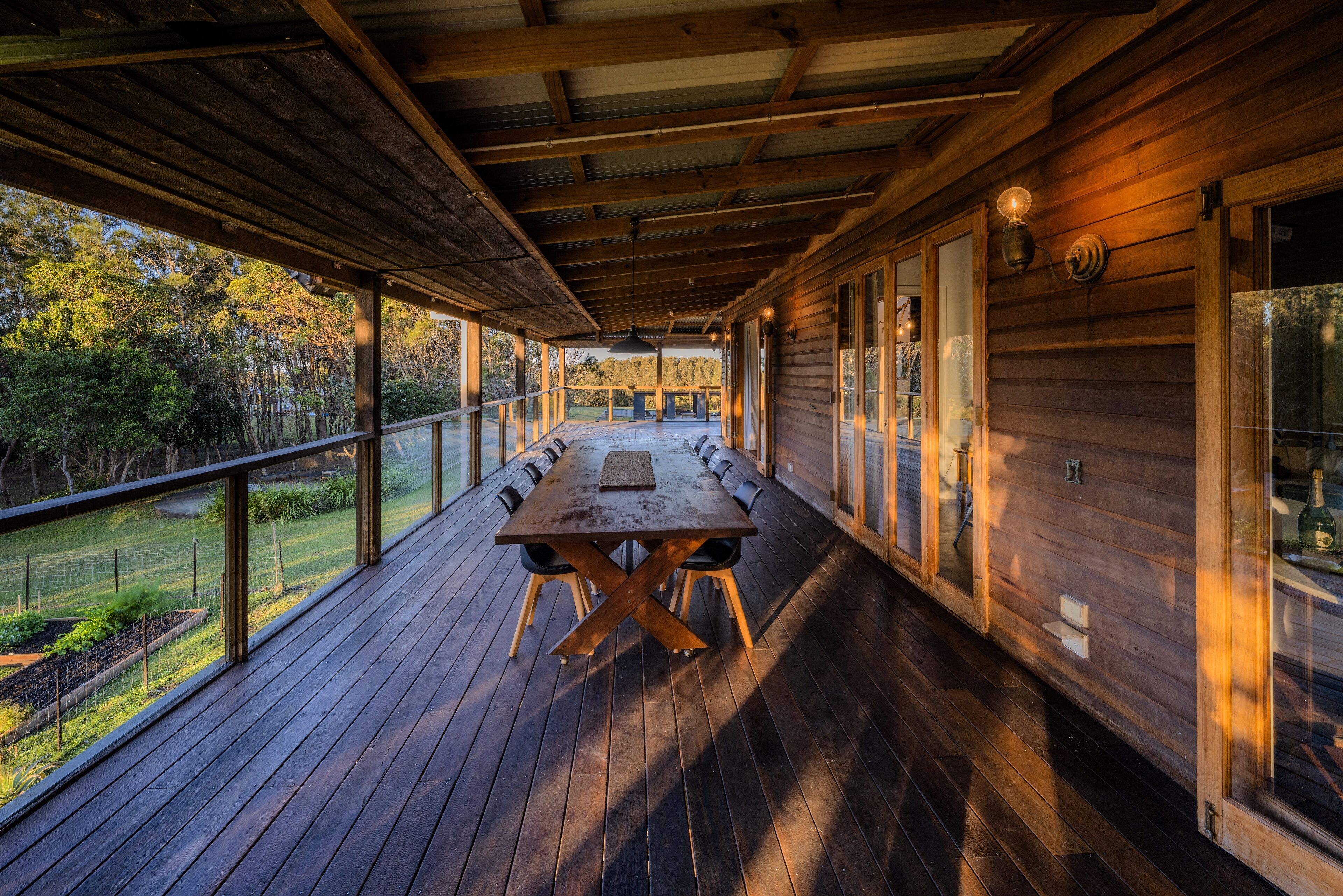 Family House, 6 Bedrooms, Ocean View | Living area