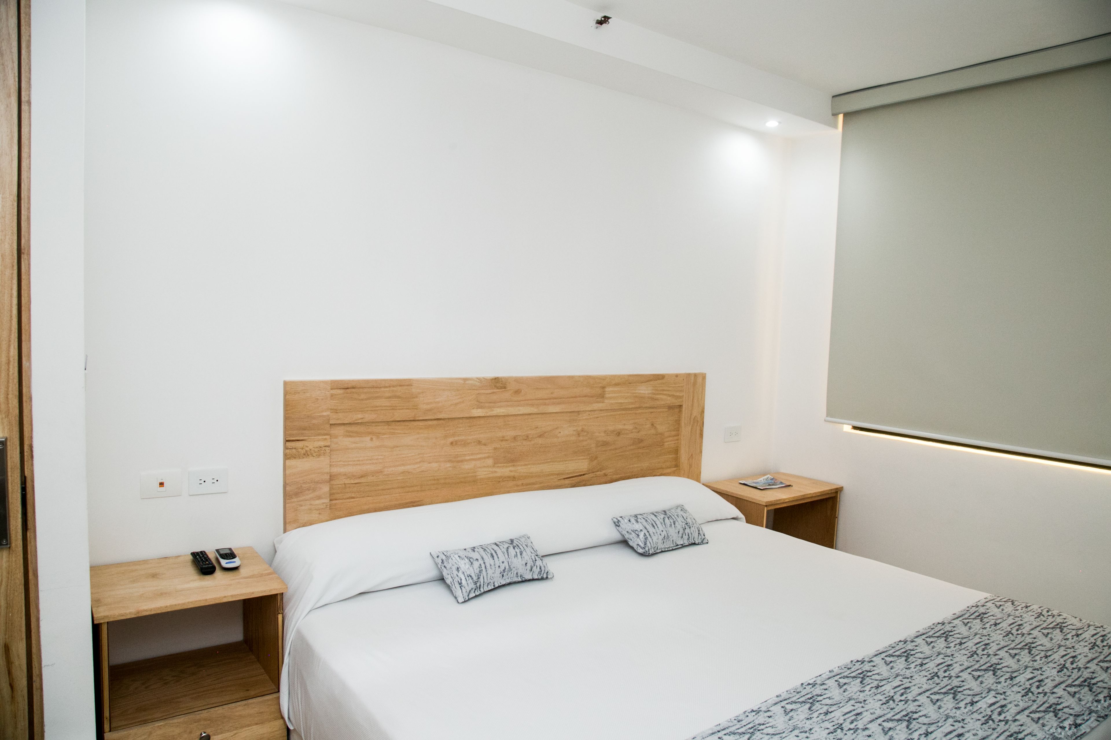 Deluxe Room, 1 King Bed, Non Smoking | Premium bedding, memory foam beds, individually furnished, desk