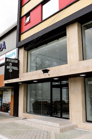Entrada de la propiedad