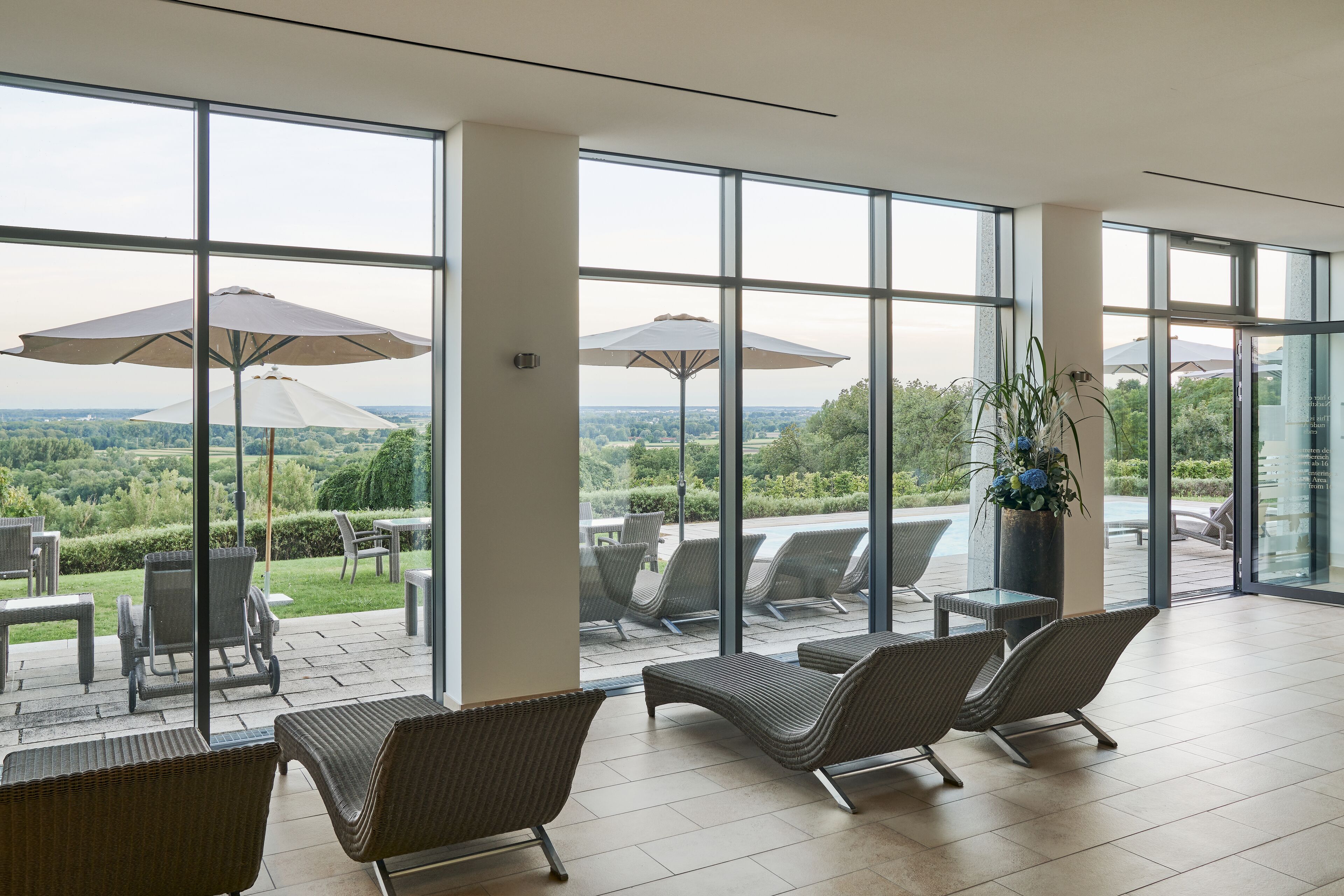 Sauna, steam room, body treatments, body wraps, body scrubs, facials