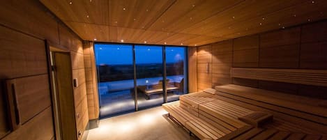 Sauna, Dampfbad, Körperbehandlungen, Ganzkörperwickelbehandlung
