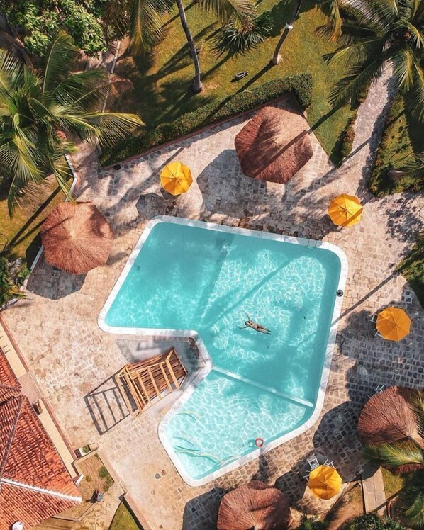 Alberca al aire libre 