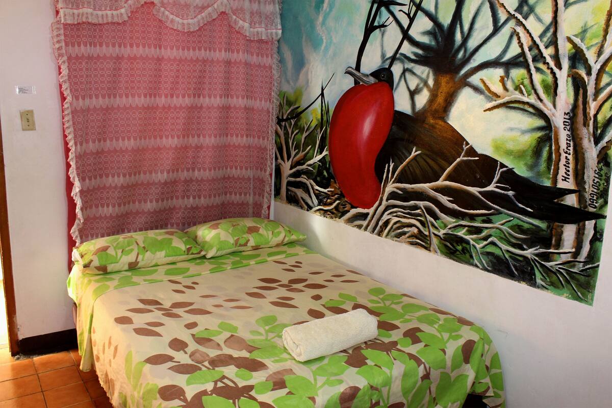 Iron/ironing board, free WiFi