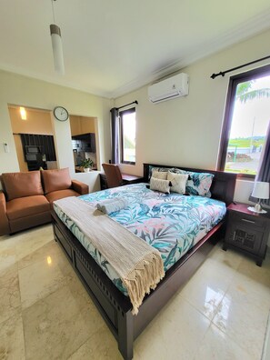 Luxury Double Room, Garden View | Premium bedding, individually decorated, individually furnished
