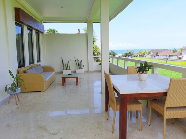 Deluxe Apartment, 1 King Bed, Sea View | Terrace/patio