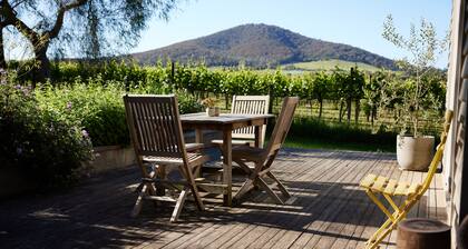 Yarra Valley viinitarhan mökki - ensiluokkainen sijainti, rentoutua, nauttia ja hengittää helposti