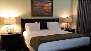 2 bedrooms, desk, iron/ironing board, WiFi