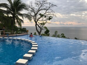 An infinity pool