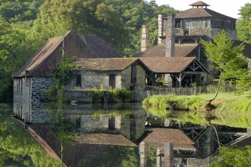 Maison avec jardin Au cœur du parc  Périgord/Limousin. A PARTIR 2 NUITS MIN. 