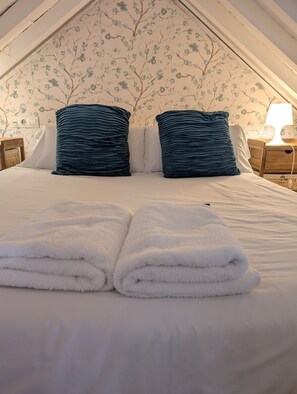 Iron/ironing board, free WiFi, bed sheets - Livingtarifa Studio Maui (Tarifa)