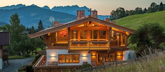 Beautiful chalet/ holiday home/in the mountains/ski slope of Kitzbühel