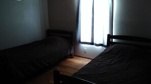 3 bedrooms, free WiFi, bed sheets