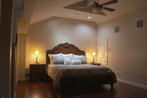 4 quartos, ferros/tábuas de passar roupa, Wi-Fi de cortesia