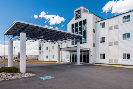 Exterior. Red Lion Inn & Suites Butte