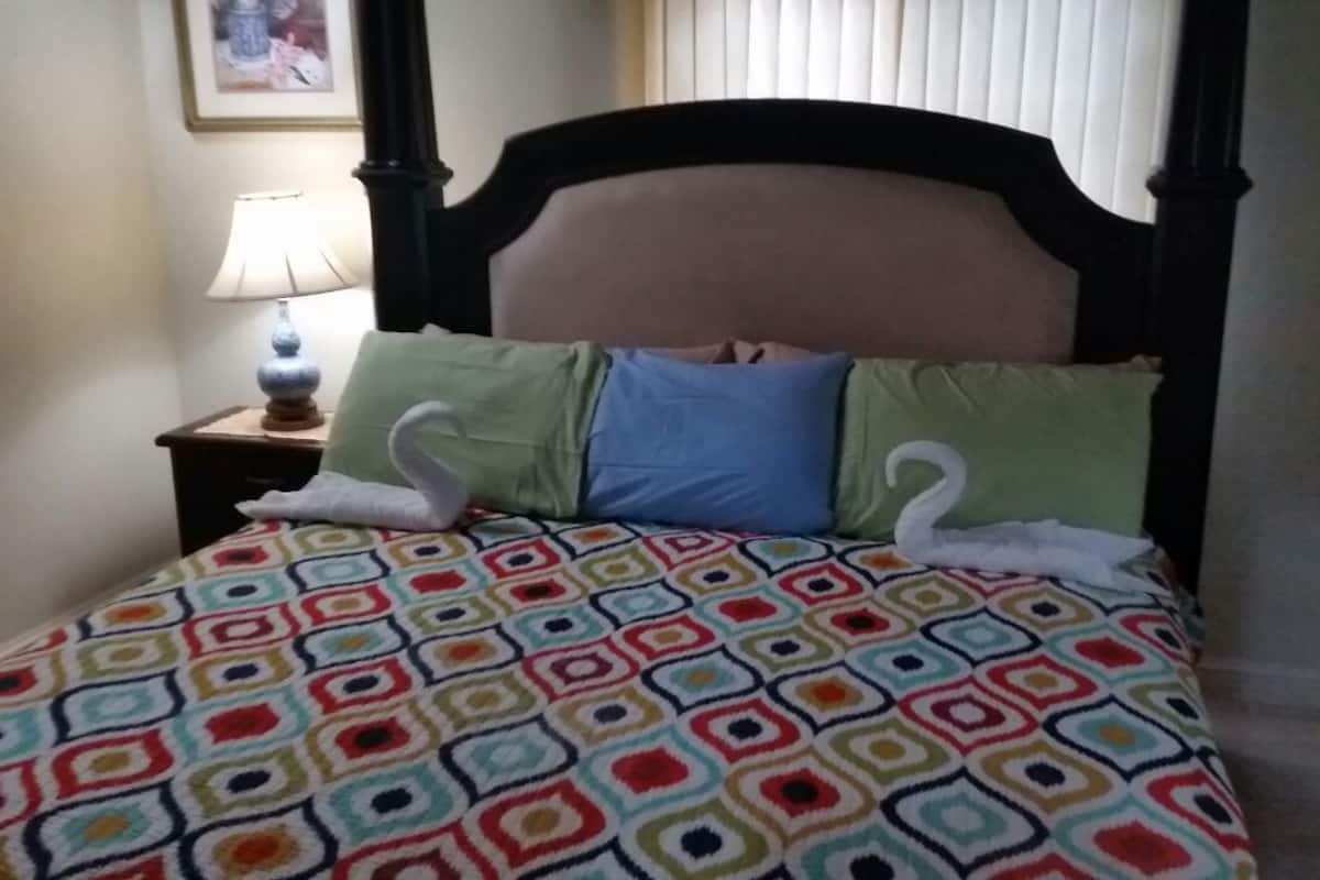3 bedrooms, in-room safe, blackout curtains, iron/ironing board