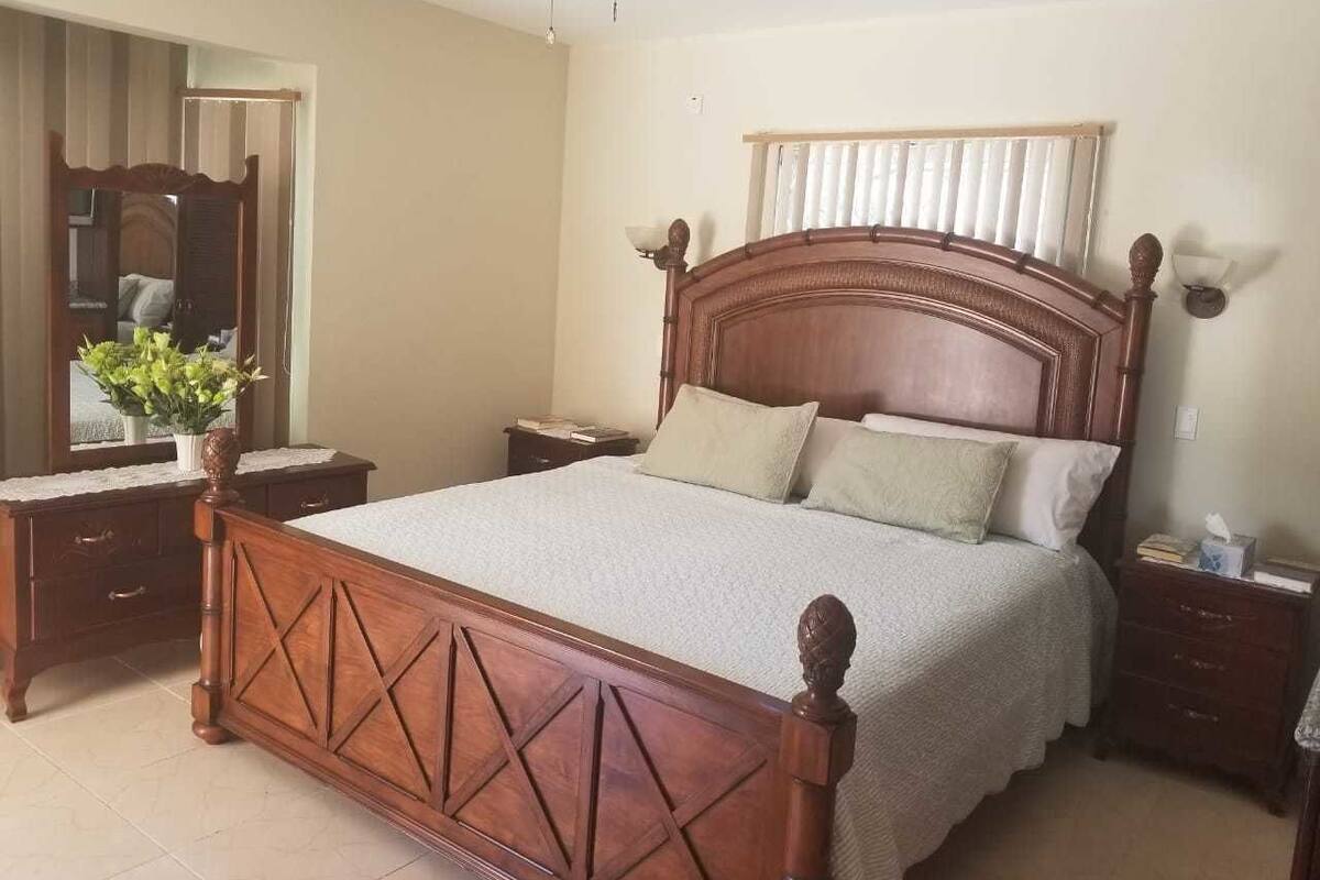 Standard Triple Room | In-room safe, blackout drapes, iron/ironing board, WiFi (free)