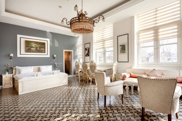 Familiesuite - 2 soveværelser - 2 badeværelser - havudsigt | 1 soveværelse, egyptiske bomuldslagner, premium-sengetøj