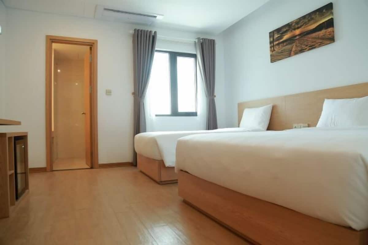 Premium bedding, down duvets, memory-foam beds, minibar