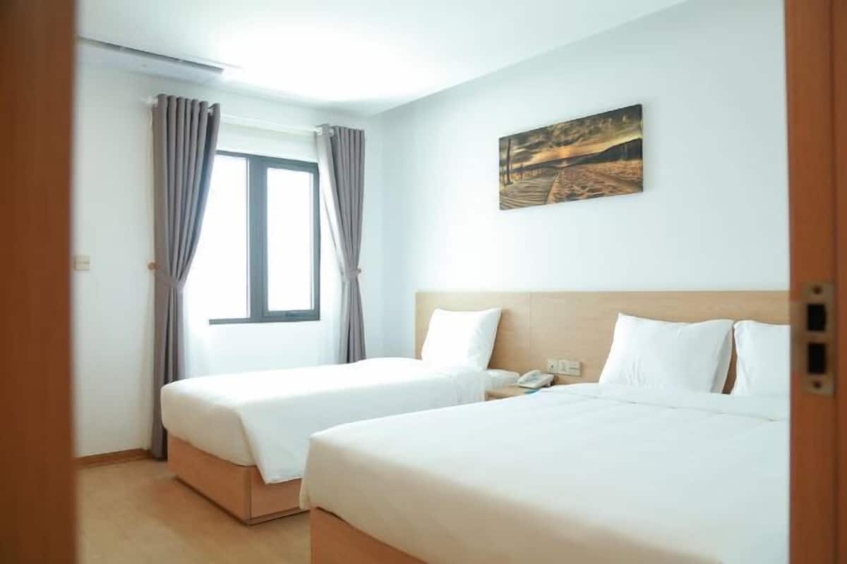 Premium bedding, down duvets, memory-foam beds, minibar