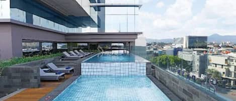 Utomhuspool