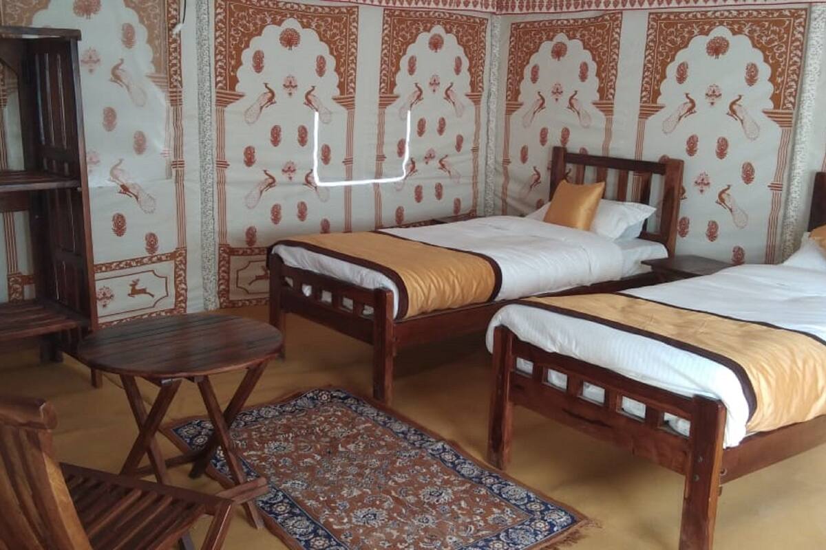 Luxury Cottage Tent | Free WiFi