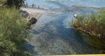 Luxury seafront house nearby Delphi, Central Greece