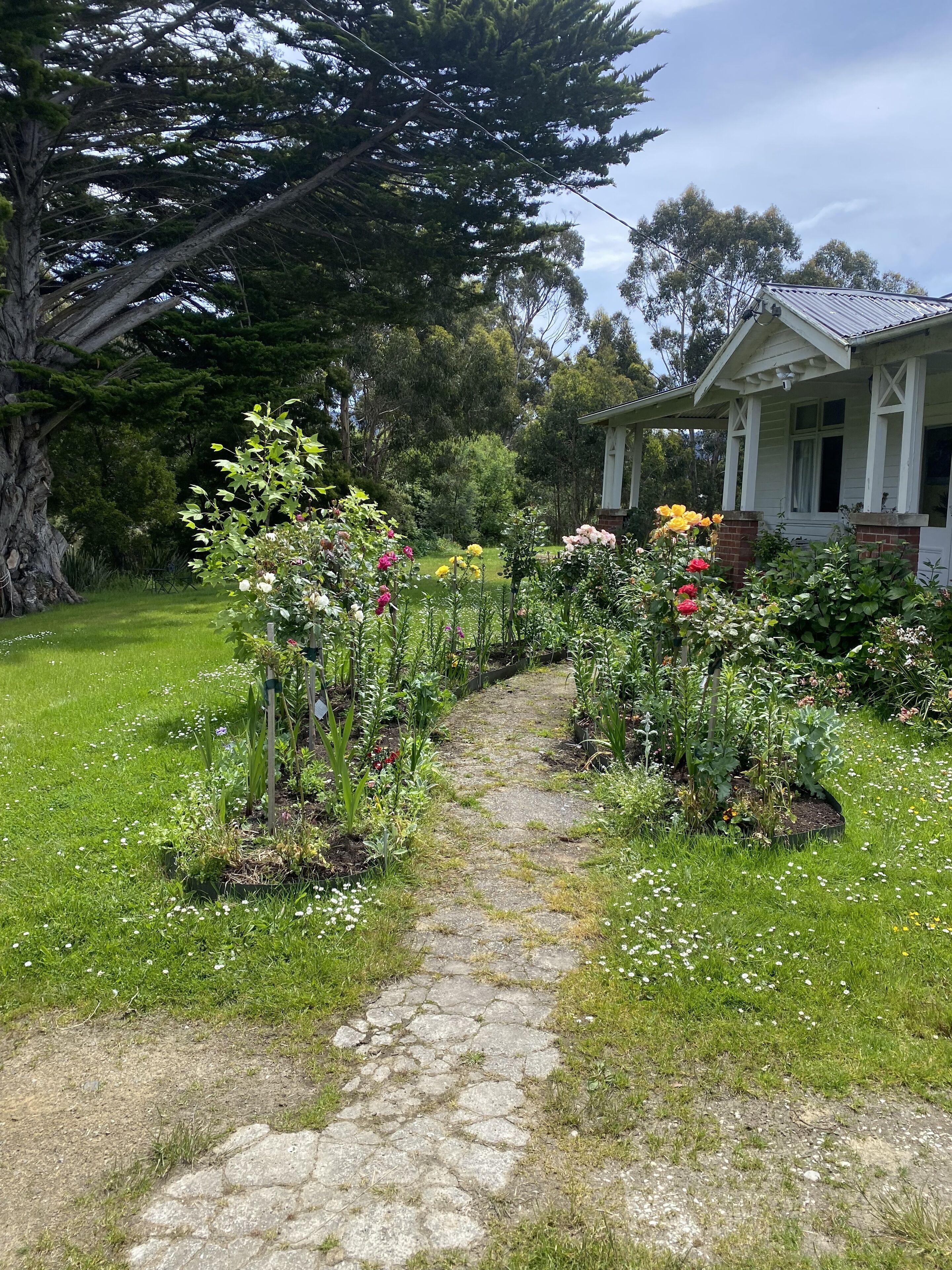 ด้านหน้าที่พัก