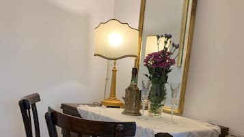 Alat memasak/pinggan mangkuk/perkakas dapur