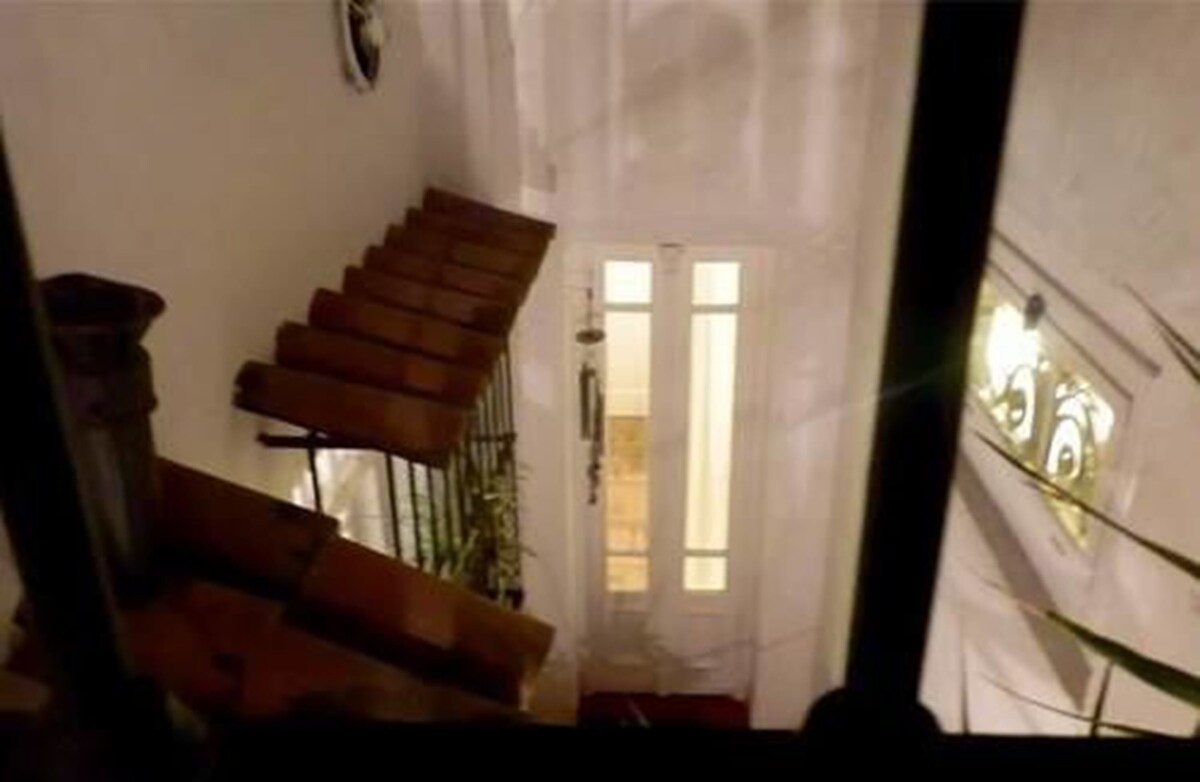 Suite Deluxe, 1 cama de matrimonio grande, no fumadores, vistas a la ciudad | Entrada interior