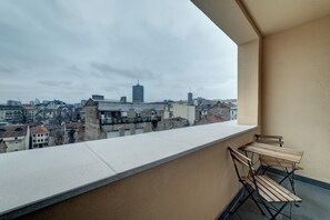 Superior Double Room, 1 Queen Bed, City View | Terrace/patio