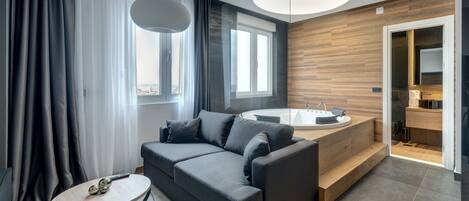 Suite Luxe, 1 très grand lit et 1 canapé-lit