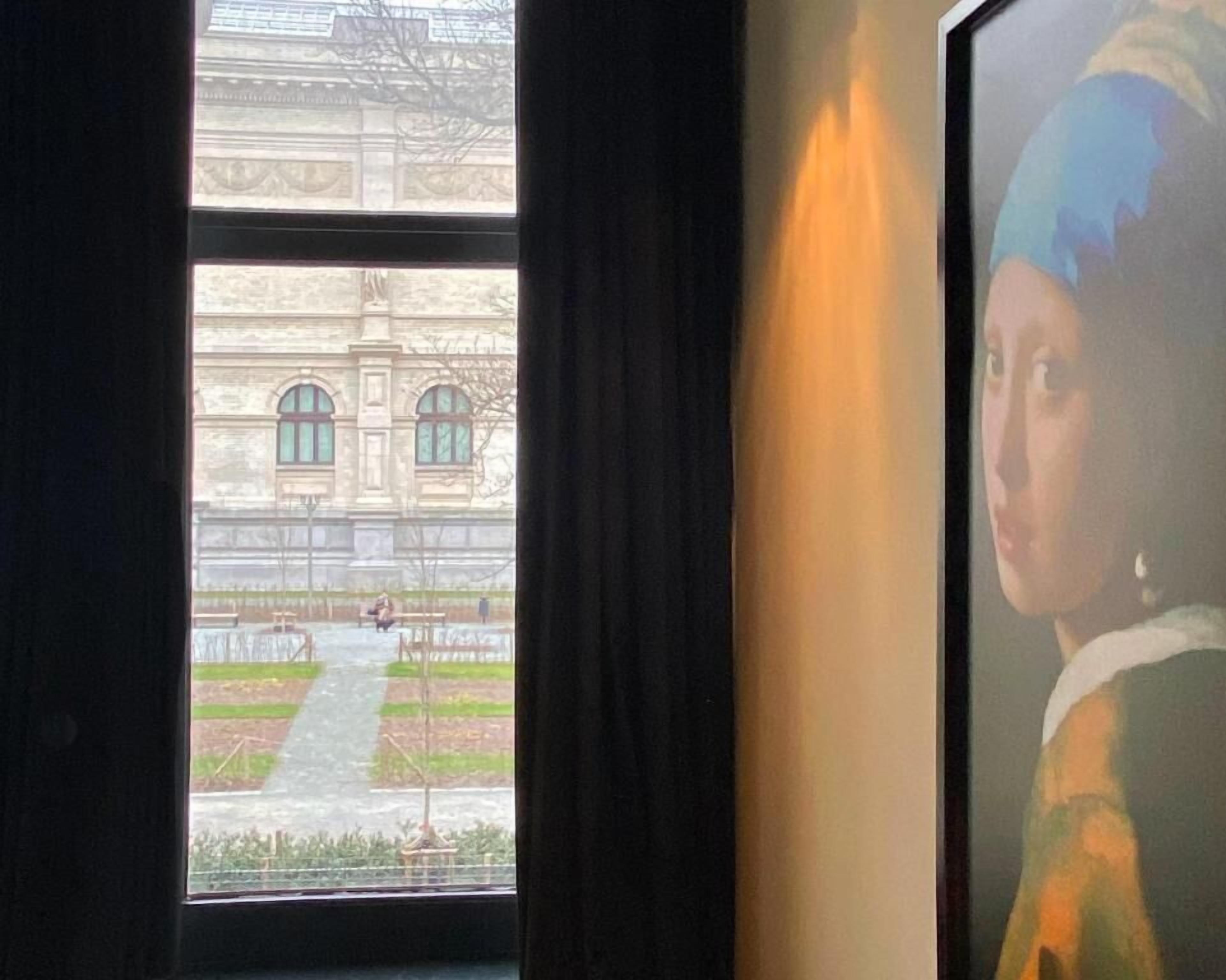 Photo - Museum Suites