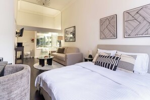 Double Room | Premium bedding, in-room safe, individually decorated, desk - Museum Suites (Antwerp)