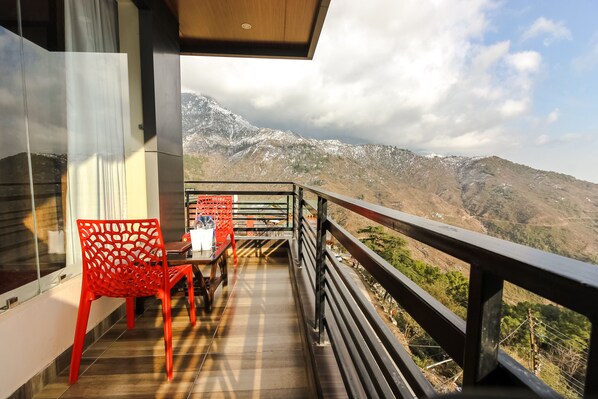 Superior Room | Mountain view - Hotel King Castle (Dharamshala)