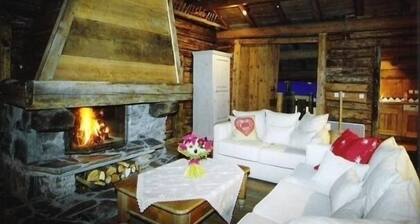 Chalet Savoyard 6 Ch - 11 Pers - Pistes des Saisies - Sauna - Cosy et Authentique