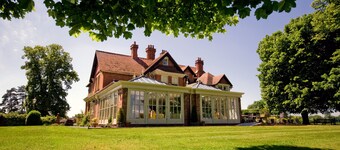 The Old Vicarage Restaurant with Rooms