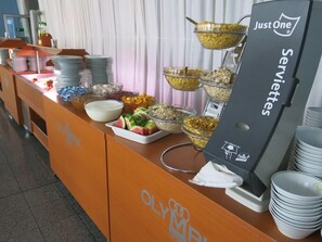 用餐