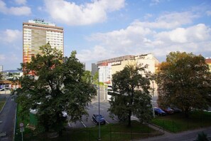 Self-parking (surcharge)